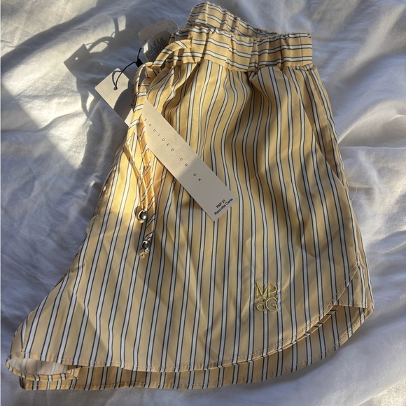 Missguided Yellow and White Striped Athletic Shorts - Picture 4 of 6